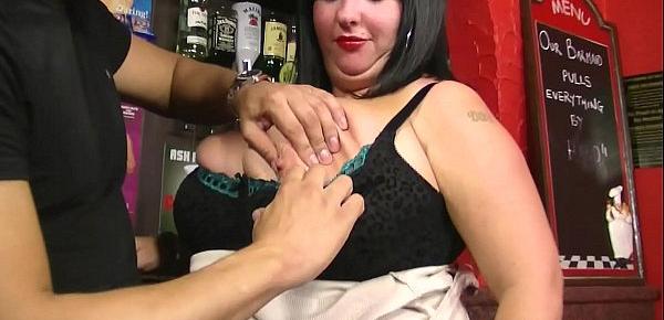  Mega-boobs plumper spreads her legs for job